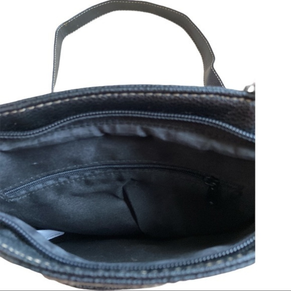 Black bag with bling silver sparkles in design - Picture 4 of 8